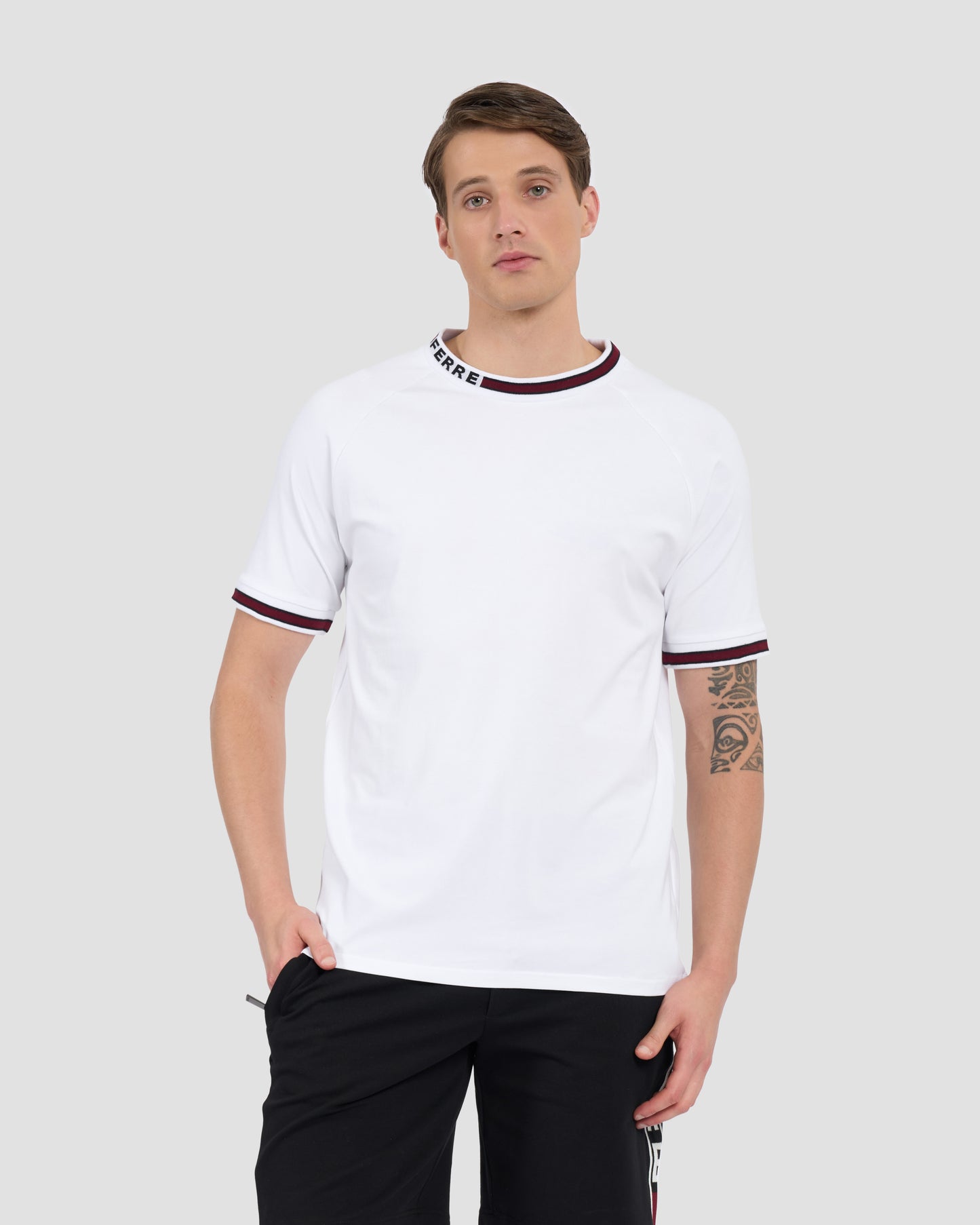 Ferré Ribbed Ringer Tee