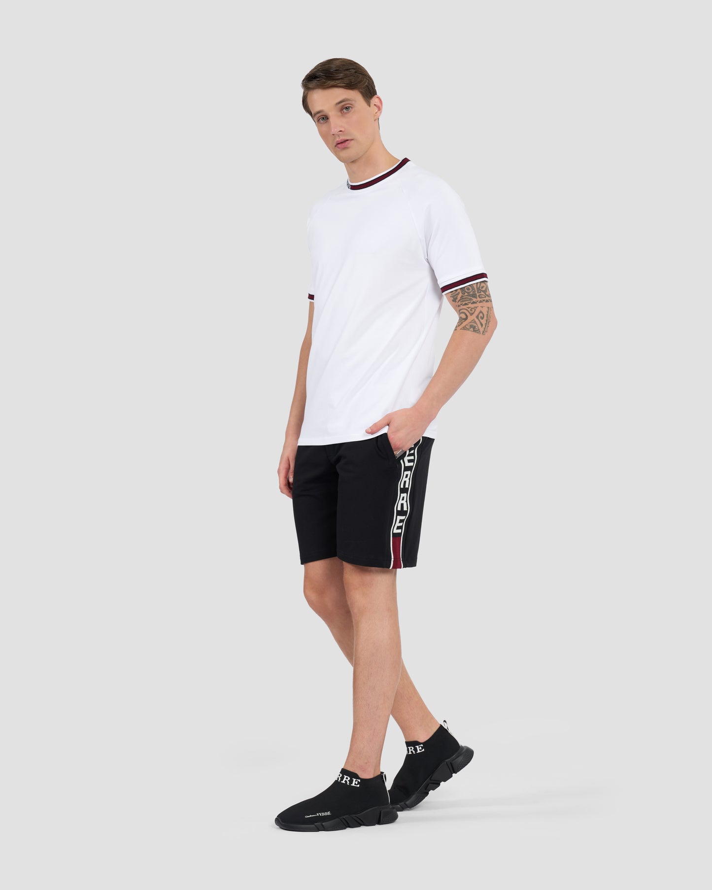 Ferré Ribbed Ringer Tee