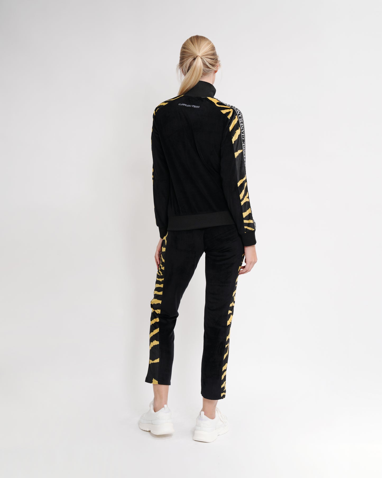 Logo and Tiger Print Tracksuit Set