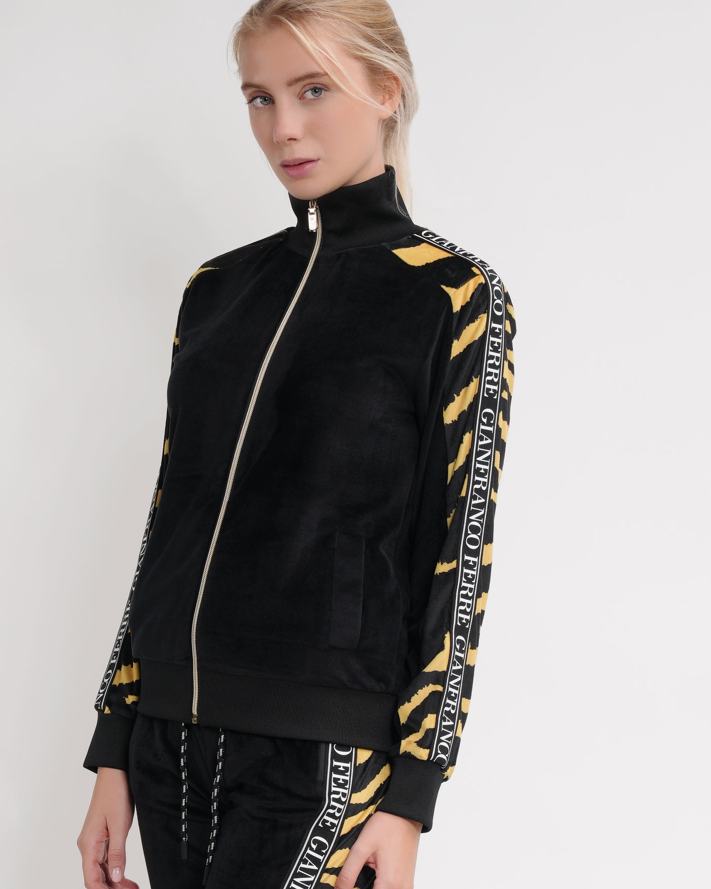 Logo and Tiger Print Tracksuit Set