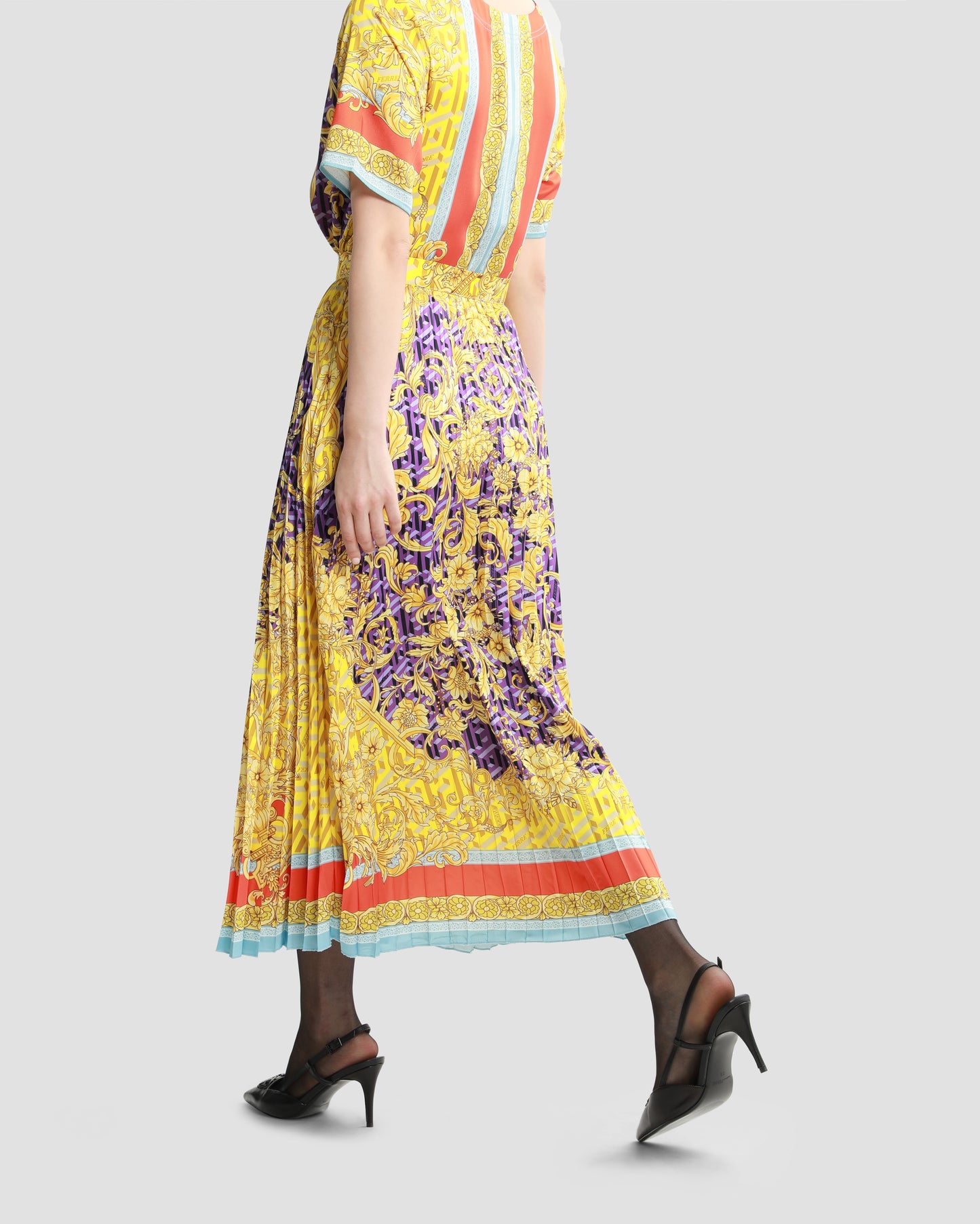 Multicolor Geometric Baroque Print Pleated Skirt