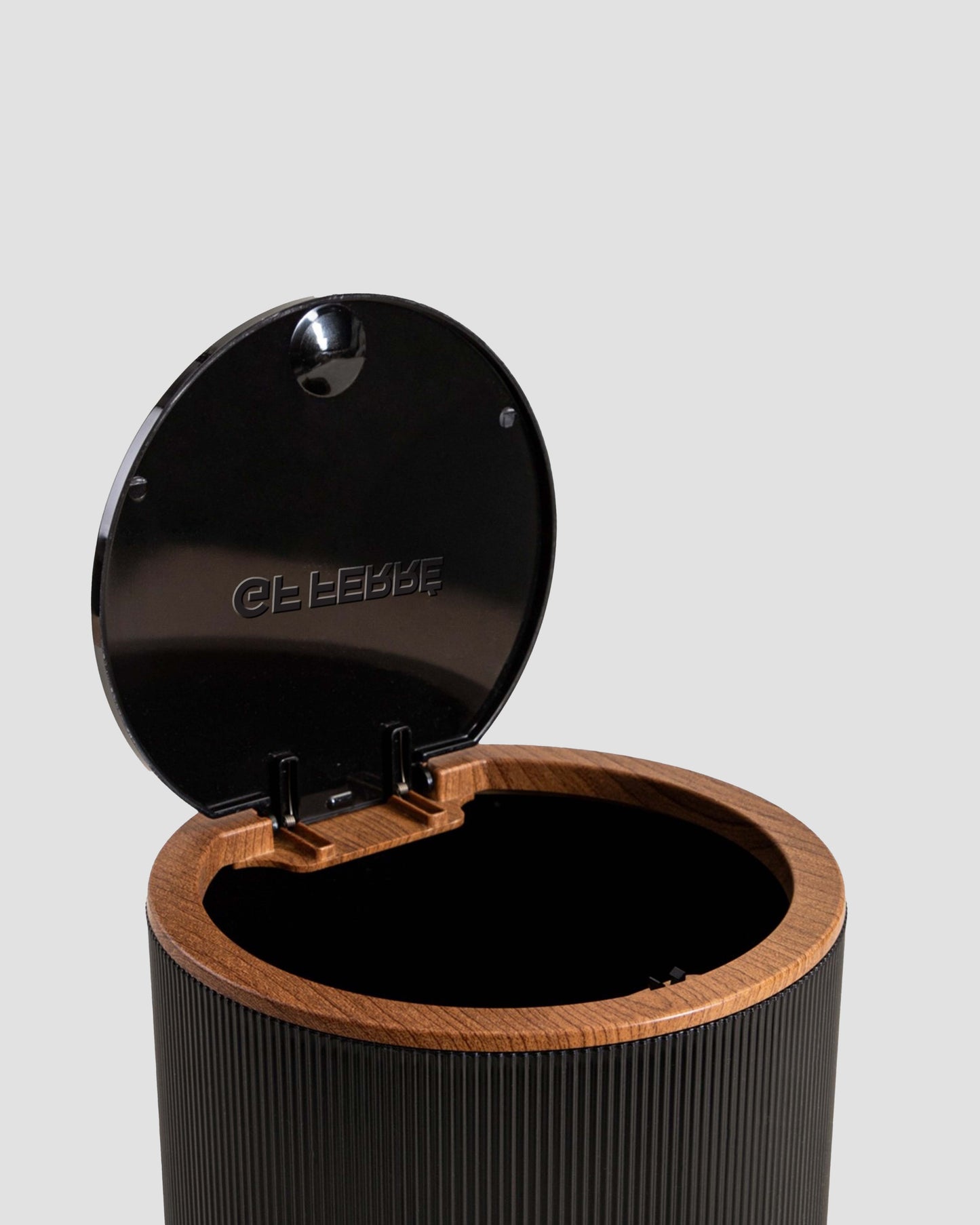 GF Ferre Elements Fluted Waste Bin