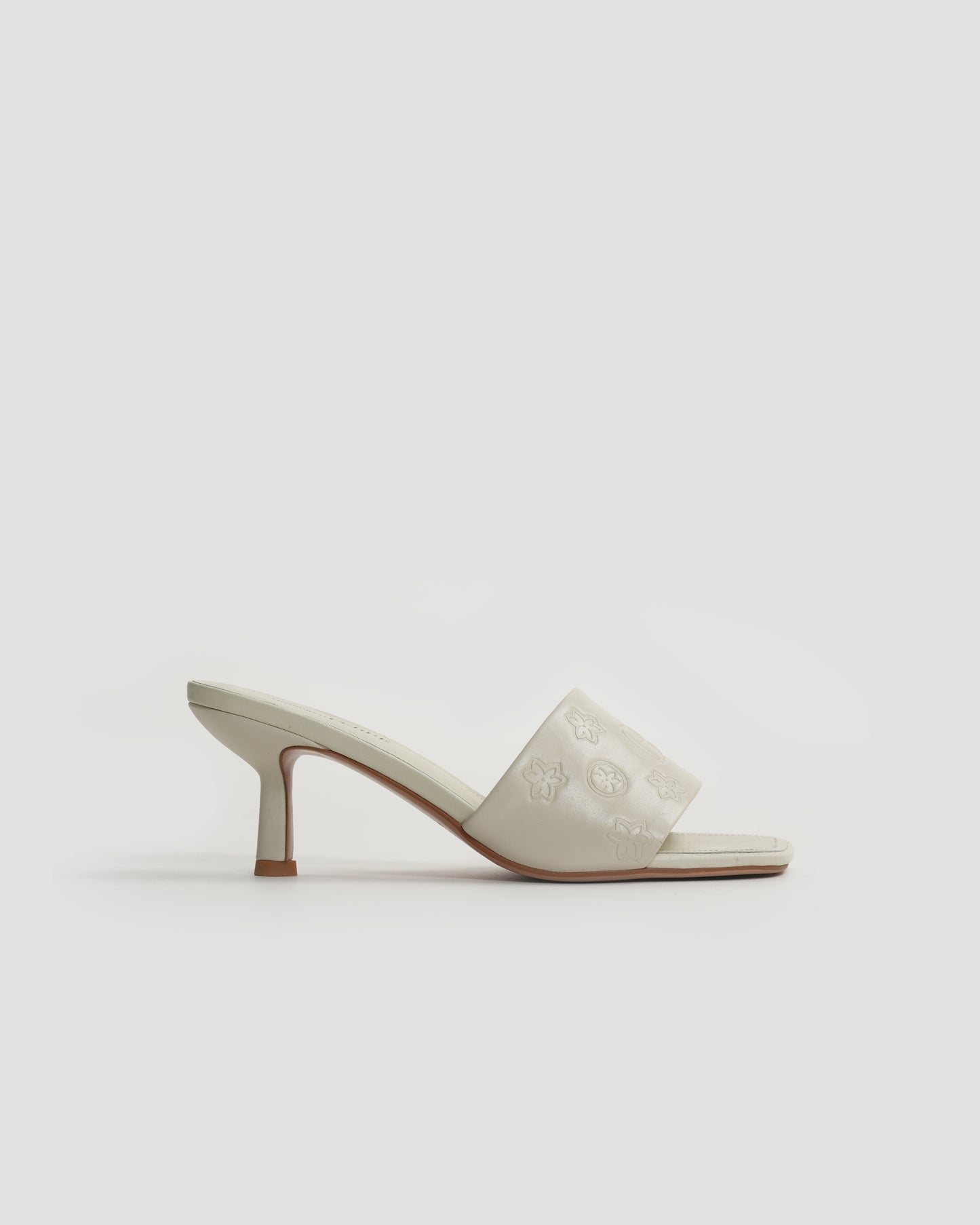 GF Logo Leather Heeled Sandals