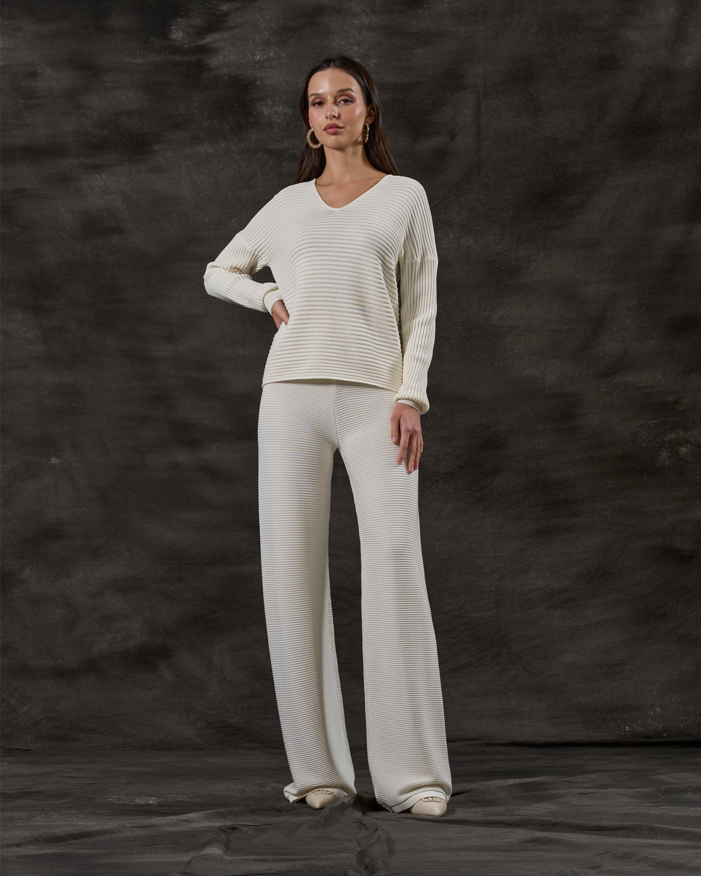 Ribbed V-Neck Knit Pullover