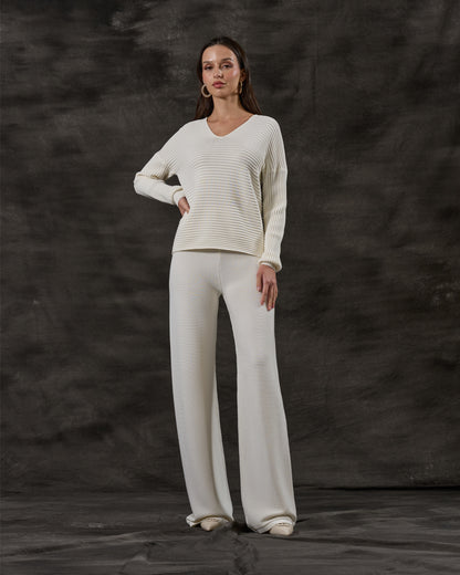 Ribbed V-Neck Knit Pullover