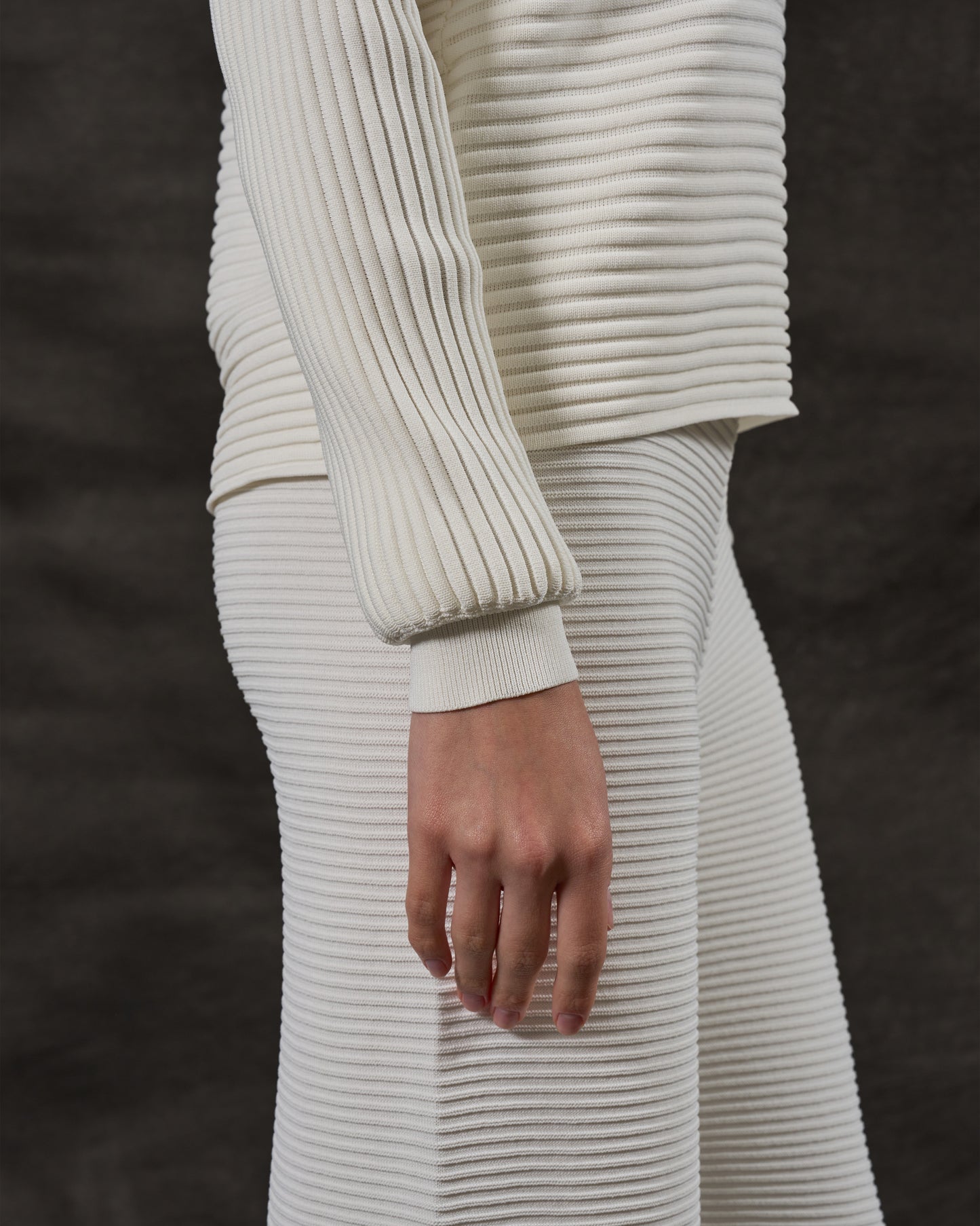 Ribbed V-Neck Knit Pullover