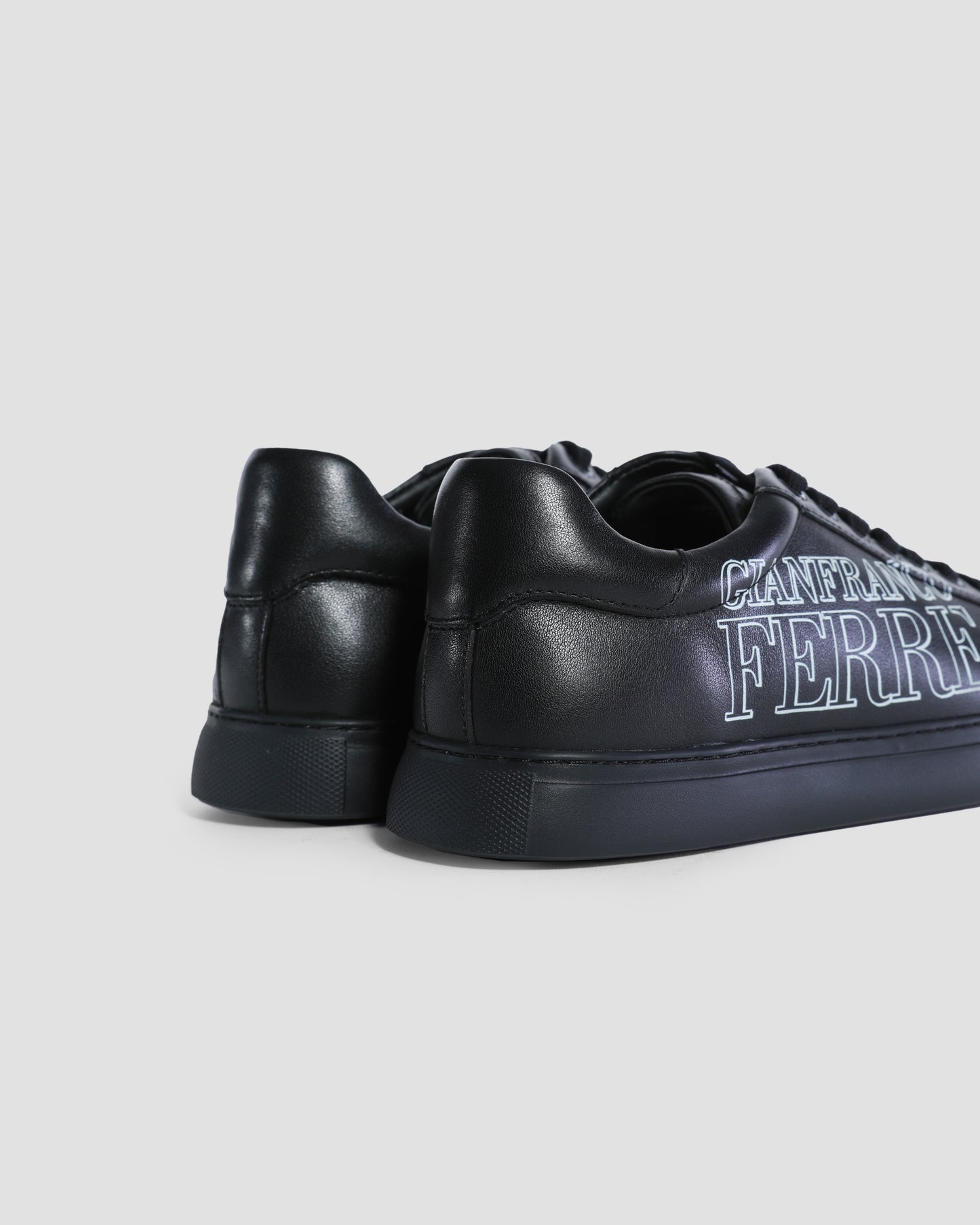 Contrasting Brand Print Sneakers