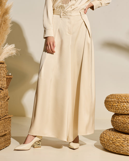 Wide-Leg Pleated Trousers