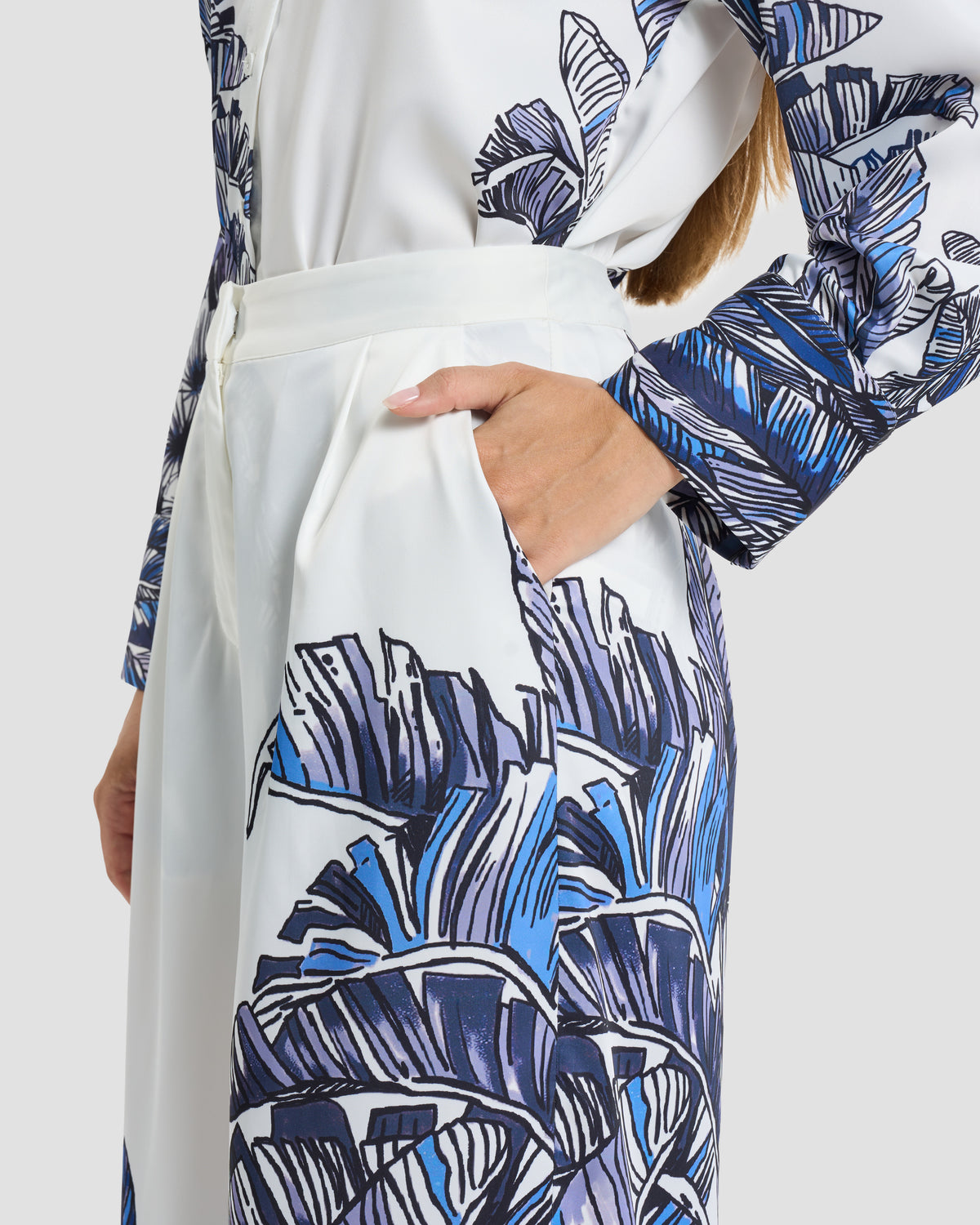 Tropical Palm Print Wide-Leg Trousers
