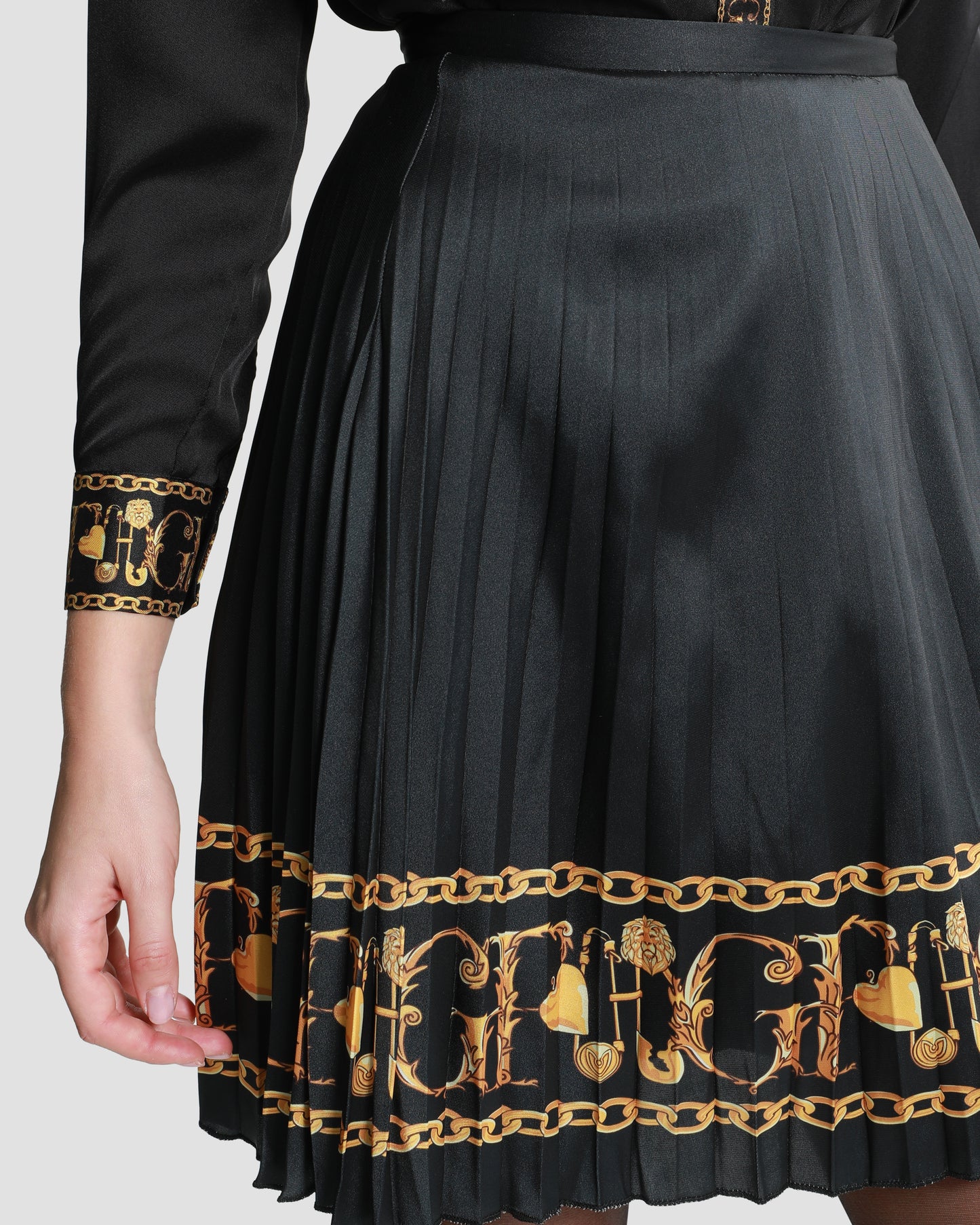 Baroque Trim Pleated Skirt