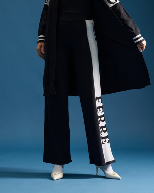 Contrasting Ferre Accented Flared Trousers